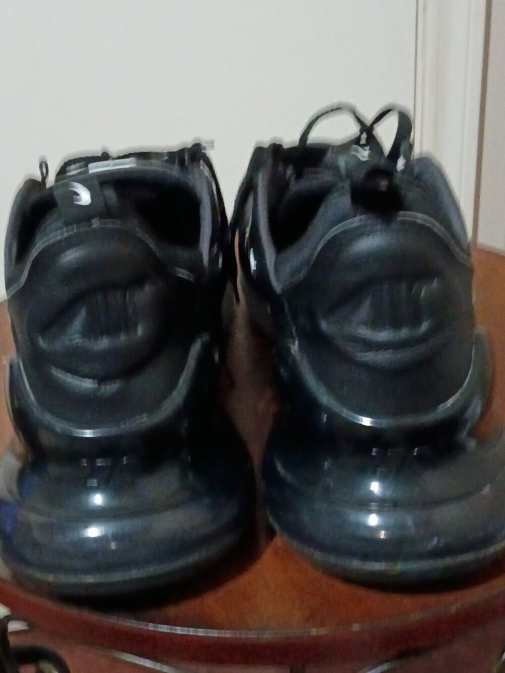 Nike Air Max 270 Men's Size 14 US BQ6171-001 Black White Leather Athletic Shoes - Picture 9 of 13